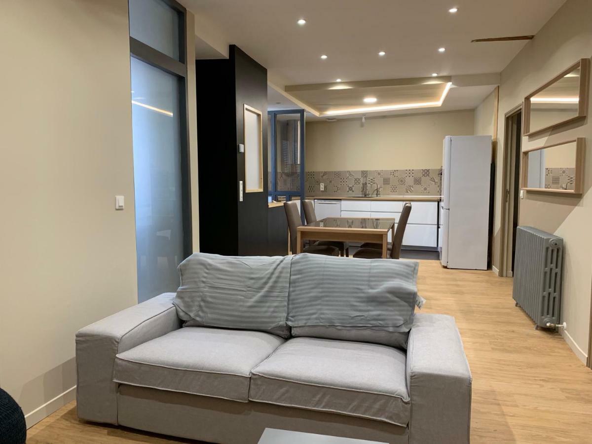 Appartement Avec 3 Chambres Au Centre De Pau Exterior photo